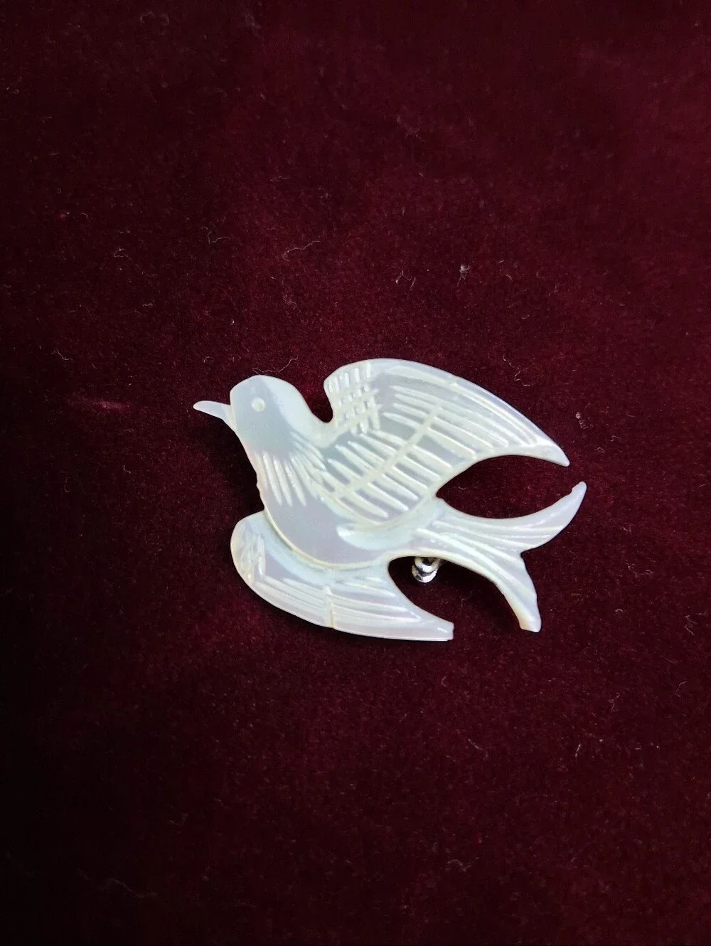 N/A vintage brooches
